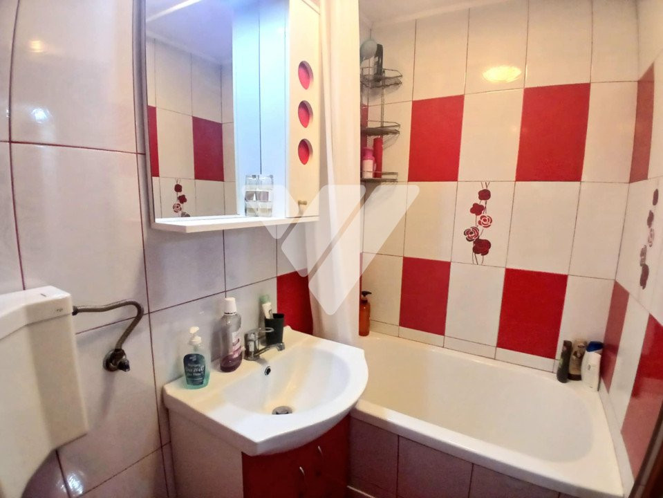 Apartament 3 camere etaj 3 din 4 zona Lacul Binder Sibiu