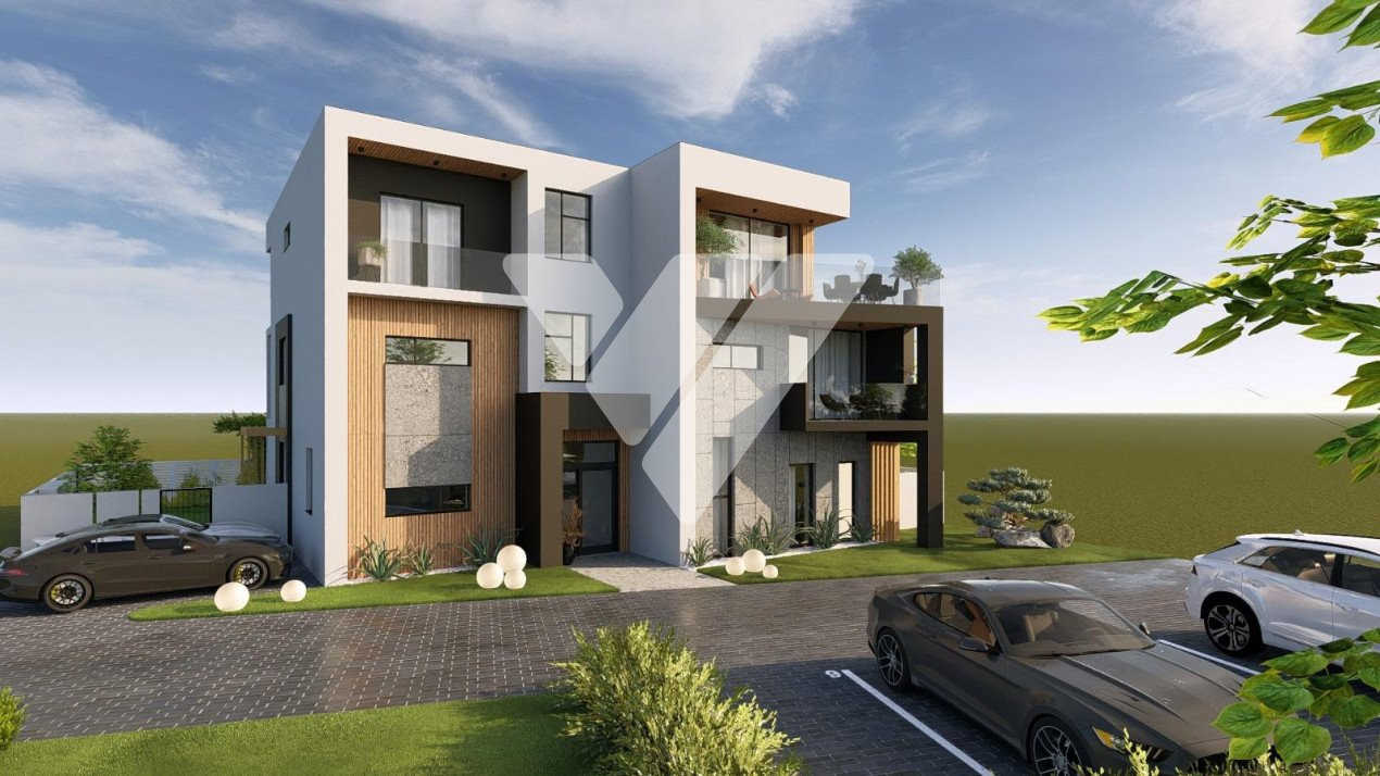 Apartament de lux 115 mp utili 4 camere 4 bai curte privata 200 mp
