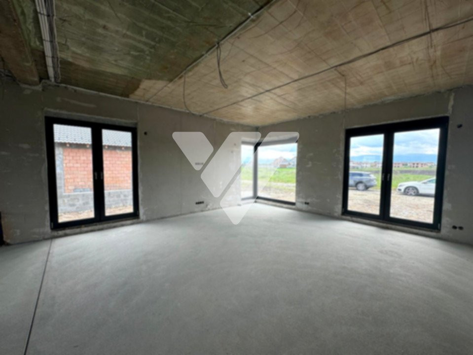 Casa individuala 4 camere 2 bai teren 422 mp Sura Mica Sibiu