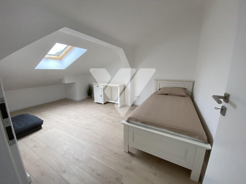 Penthouse de lux 4 camere 107 mp utili de inchiriat - zona Vest Sibiu