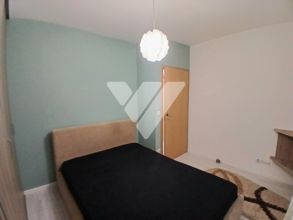 Apartament 3 camere, parter, zona Valea Aurie 