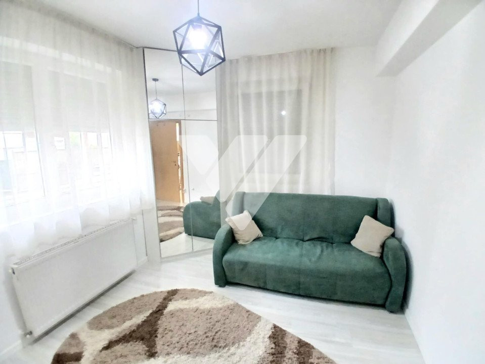 Apartament 3 camere, parter, zona Valea Aurie 