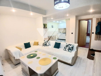 Apartament 3 camere, parter, zona Valea Aurie 