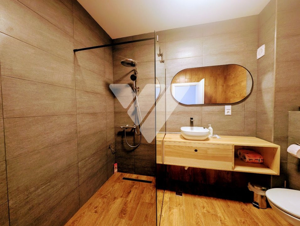 De închiriat – Apartament 3 camere decomandate în zona Kogălniceanu