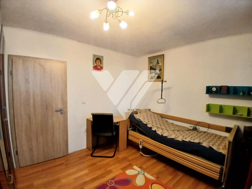 Apartament 2 camere mobilat si balcon 10 mp etaj 1 zona Tilisca Sibiu