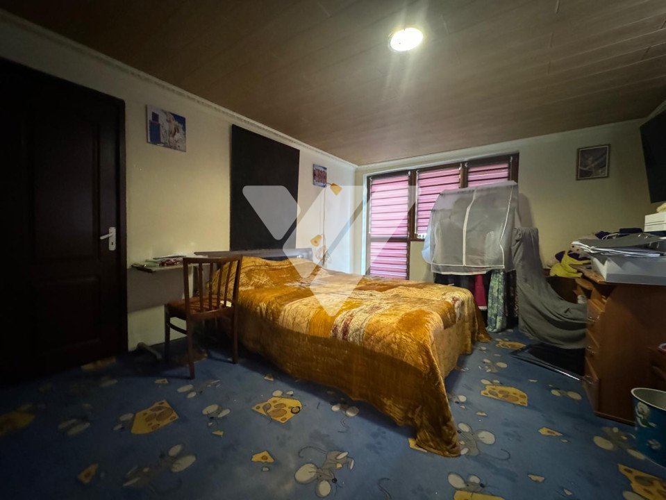 Casa individuala 4 camere 3 bai de vanzare in Sibiu zona Ciresica