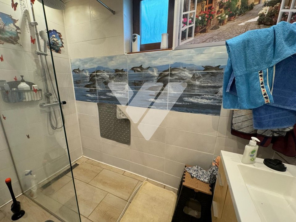 Casa individuala 4 camere 3 bai de vanzare in Sibiu zona Ciresica