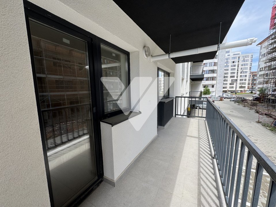 Apartament 3 camere 2 bai 68 mp utili etaj 6 cu lift - Doamna Stanca 