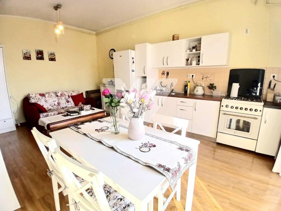 Apartament 2 camere, etaj 3, zona Alma- Turnisor