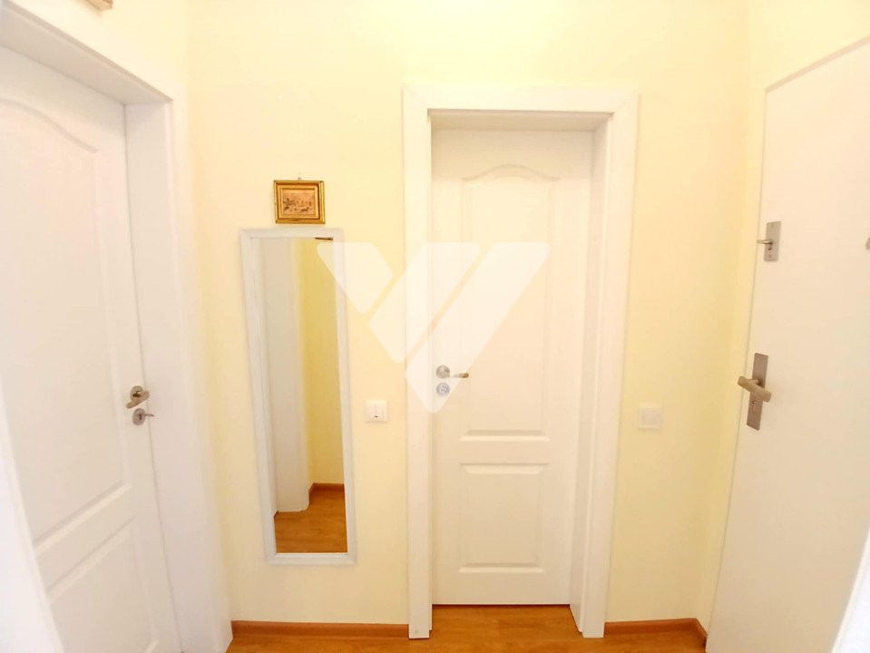 Apartament 2 camere, etaj 3, zona Alma- Turnisor