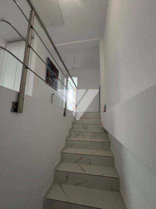 Casa  cu gradina, terasa si 3 camere - de vanzare - Zona Selimbar
