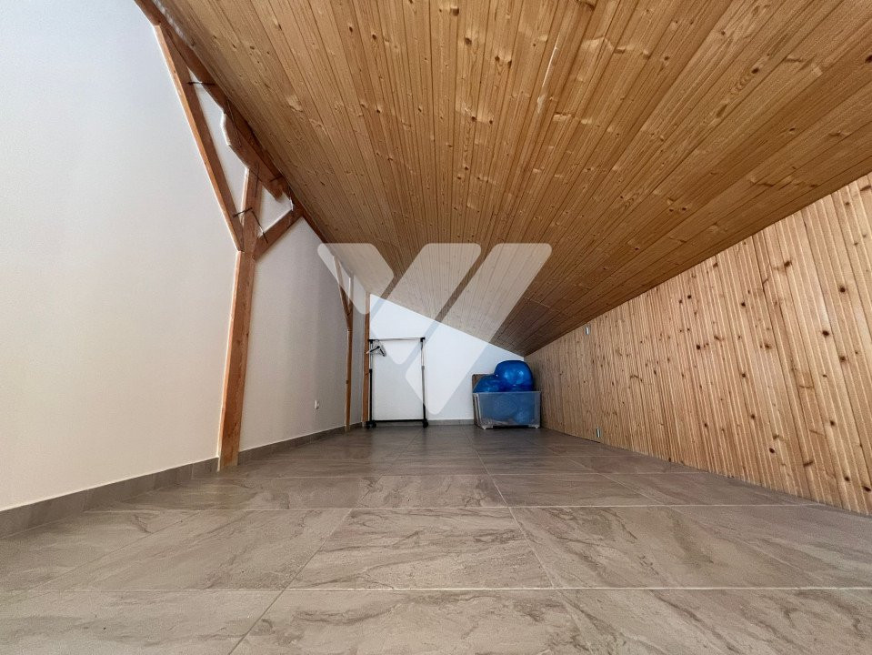 Casa  cu gradina, terasa si 3 camere - de vanzare - Zona Selimbar