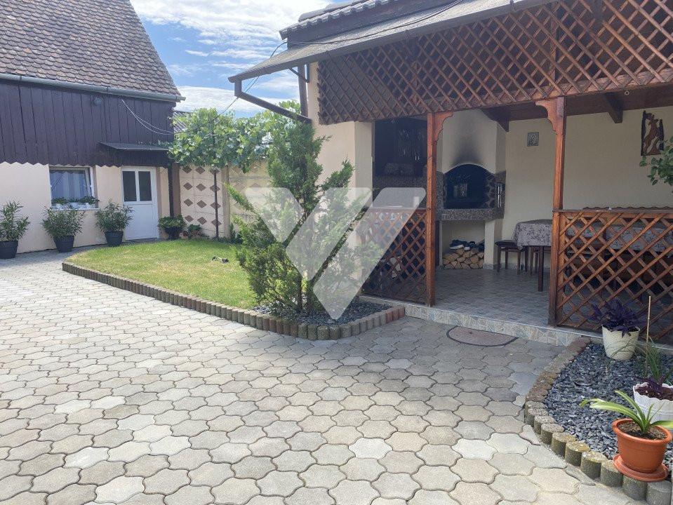 Casa de vanzare zona Turnisor, 4 camere + curte si grădină, 554 mp