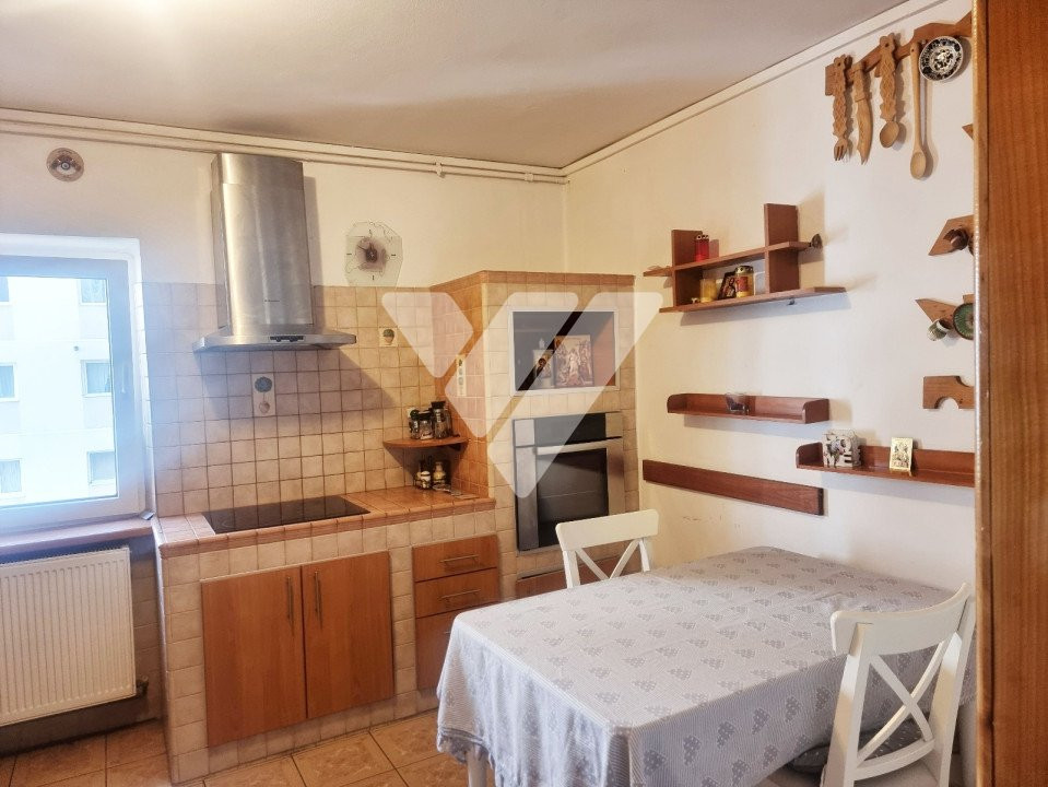 Apartament 3 camere 2 băi 72,9 mp + balcon panoramic  - Terezian Sibiu