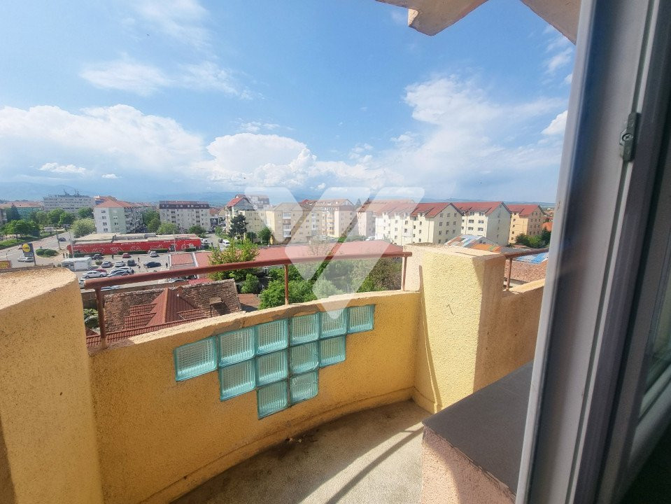 Apartament 3 camere 2 băi 72,9 mp + balcon panoramic  - Terezian Sibiu