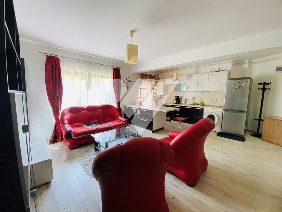 Apartament 3 camere de închiriat, zona Ștrand 