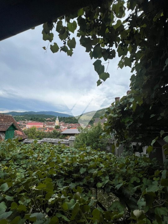 Casa individuala 4 camere si pivnita de vanzare - Rasinari Sibiu