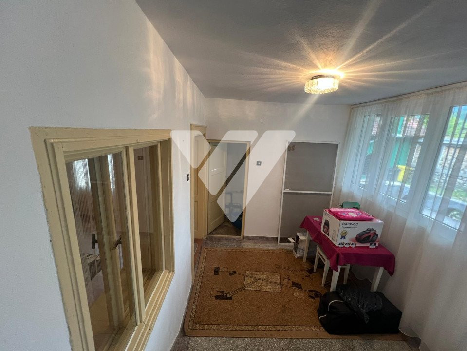 Casa individuala 4 camere si pivnita de vanzare - Rasinari Sibiu