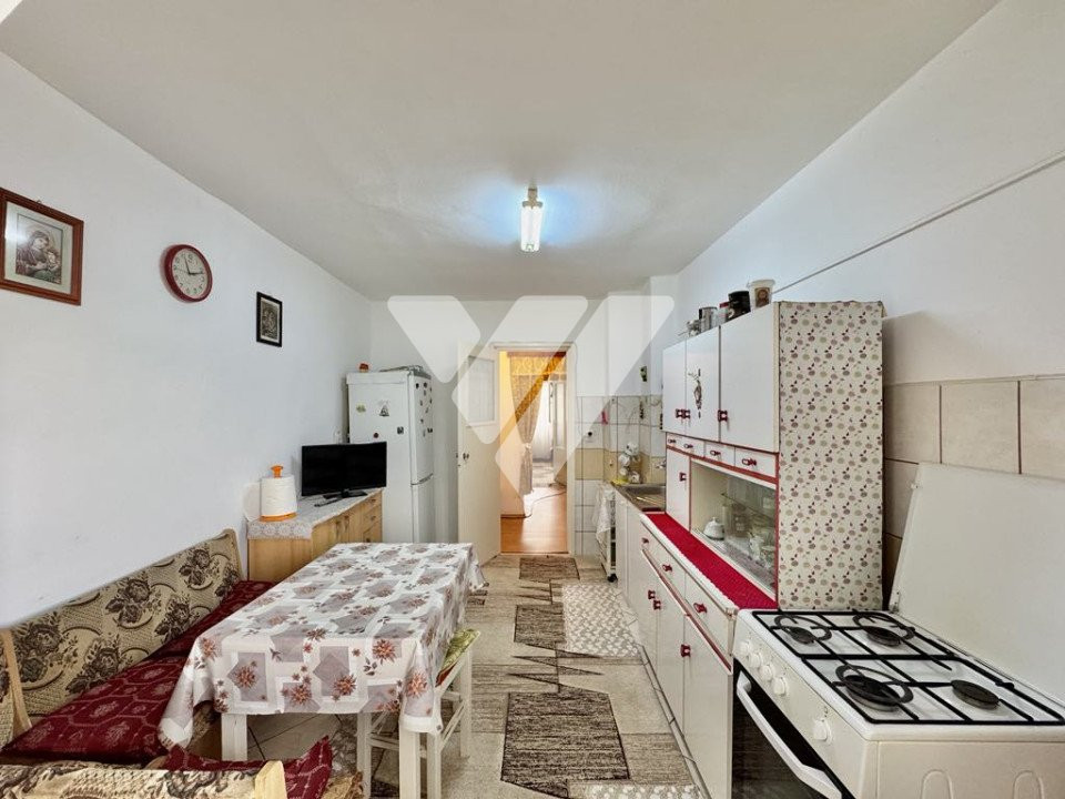 Apartament 4 camere 78 mp si balcon etaj 2 zona Valea Aurie Sibiu