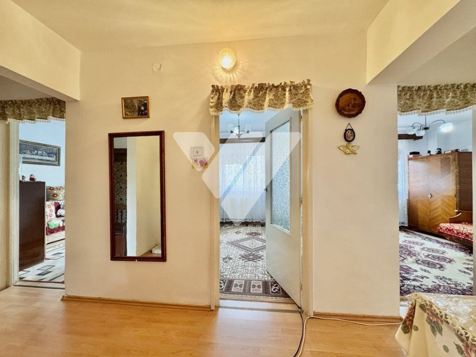 Apartament 4 camere 78 mp si balcon etaj 2 zona Valea Aurie Sibiu
