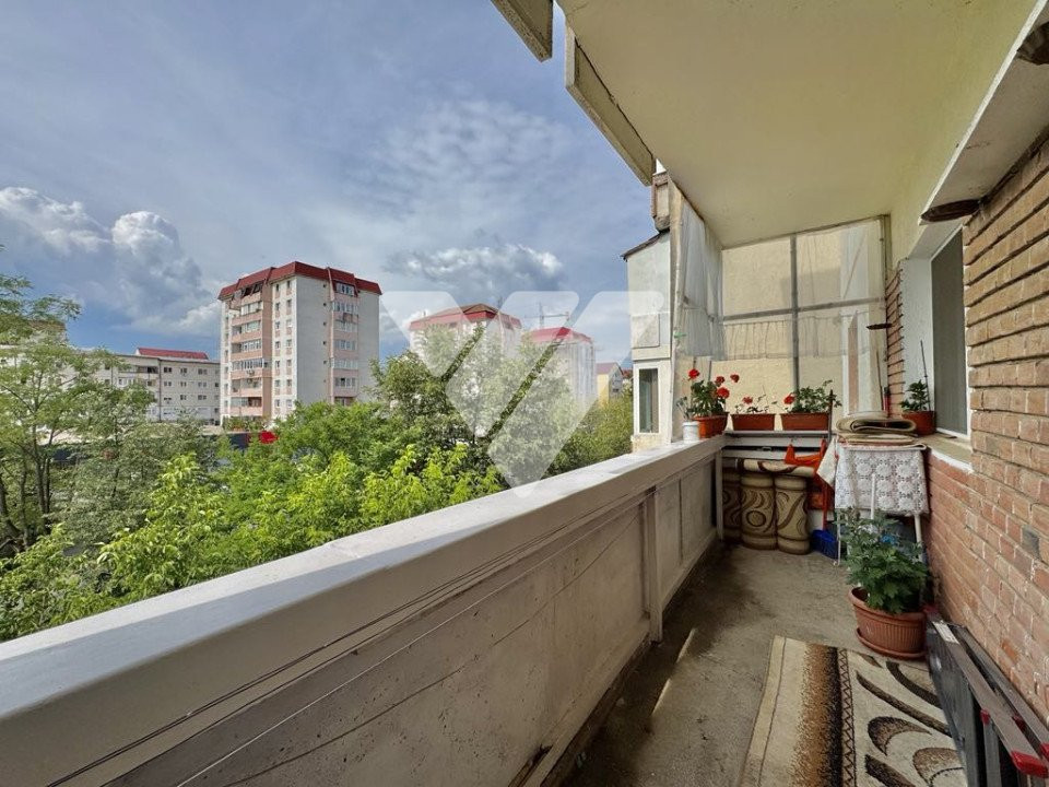 Apartament 4 camere 78 mp si balcon etaj 2 zona Valea Aurie Sibiu
