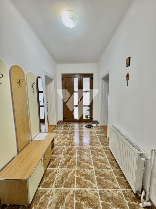 Apartament la casă – 4 camere + demisol util + curte și garaj -Sibiu