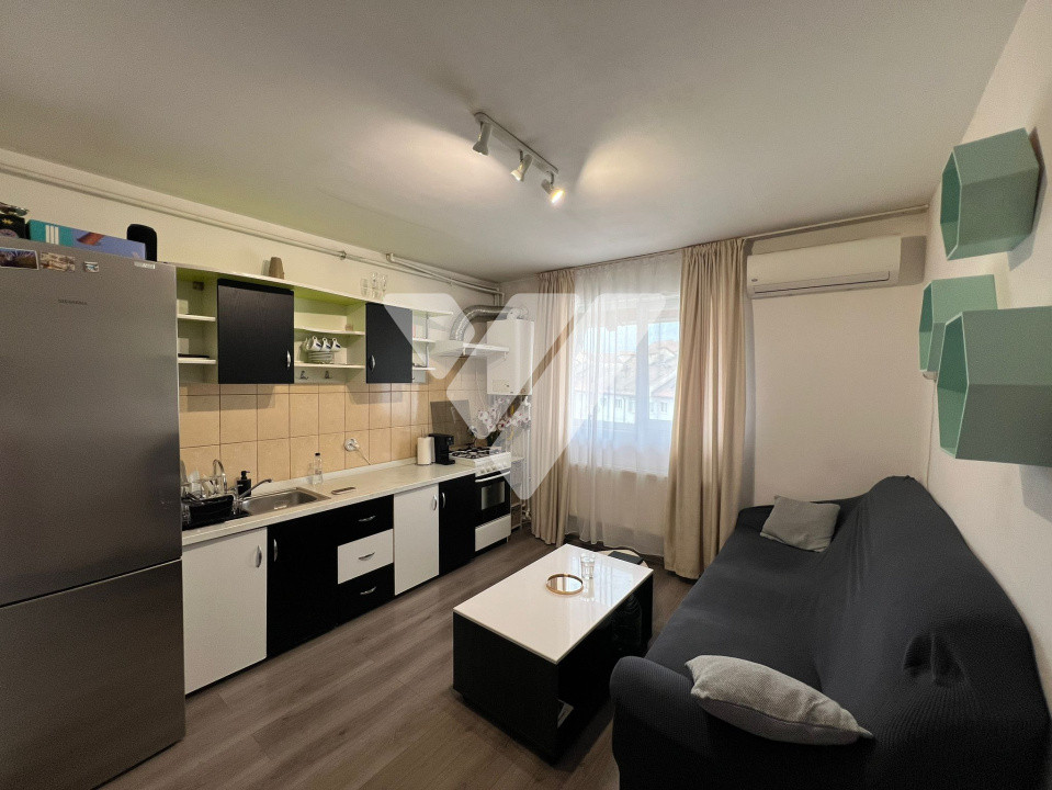 Apartament tip mansarda 2 camere de vanzare - zona Terezian Sibiu