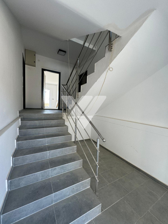 Apartament nou 3 camere 2 bai 2 balcoane etaj 2 - Doamna Stanca Sibiu